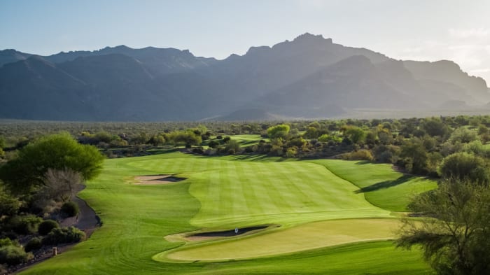 The 5th hole at Superstition Mountain’s Prospector Course.